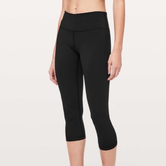 Lululemon Wunder Under Crop Black 6 - Picture 2 of 7